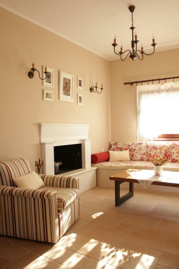 *Villa Pap-Live The Greek Hospitality In A Village* Nea Sampsounta Eksteriør bilde